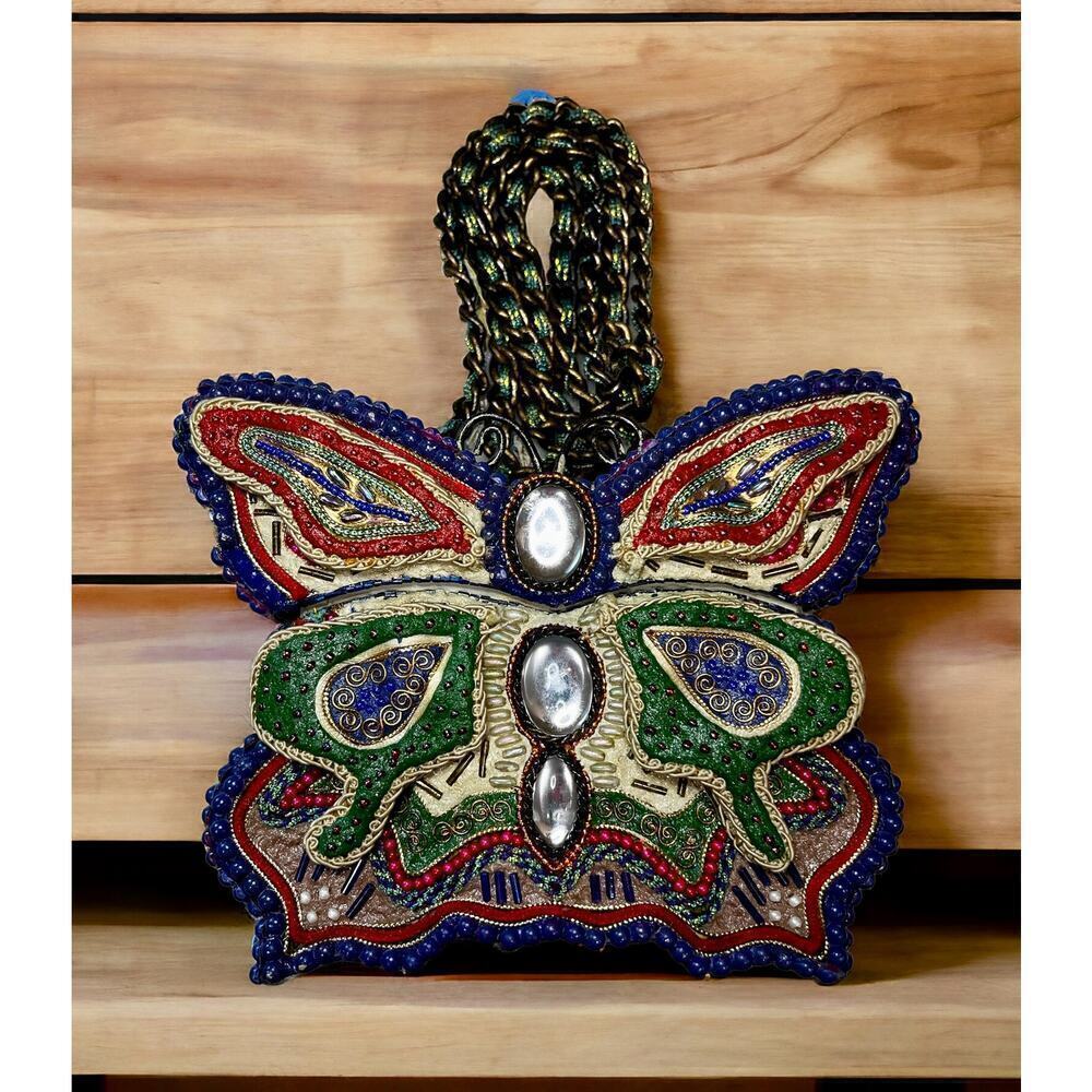 Vintage Mary Frances Top Lift “Flutter By” Box Bag